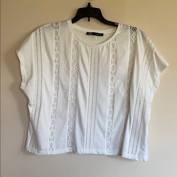 Zara Crochet T-Shirt in Ecru NWOT - Picture 3 of 8